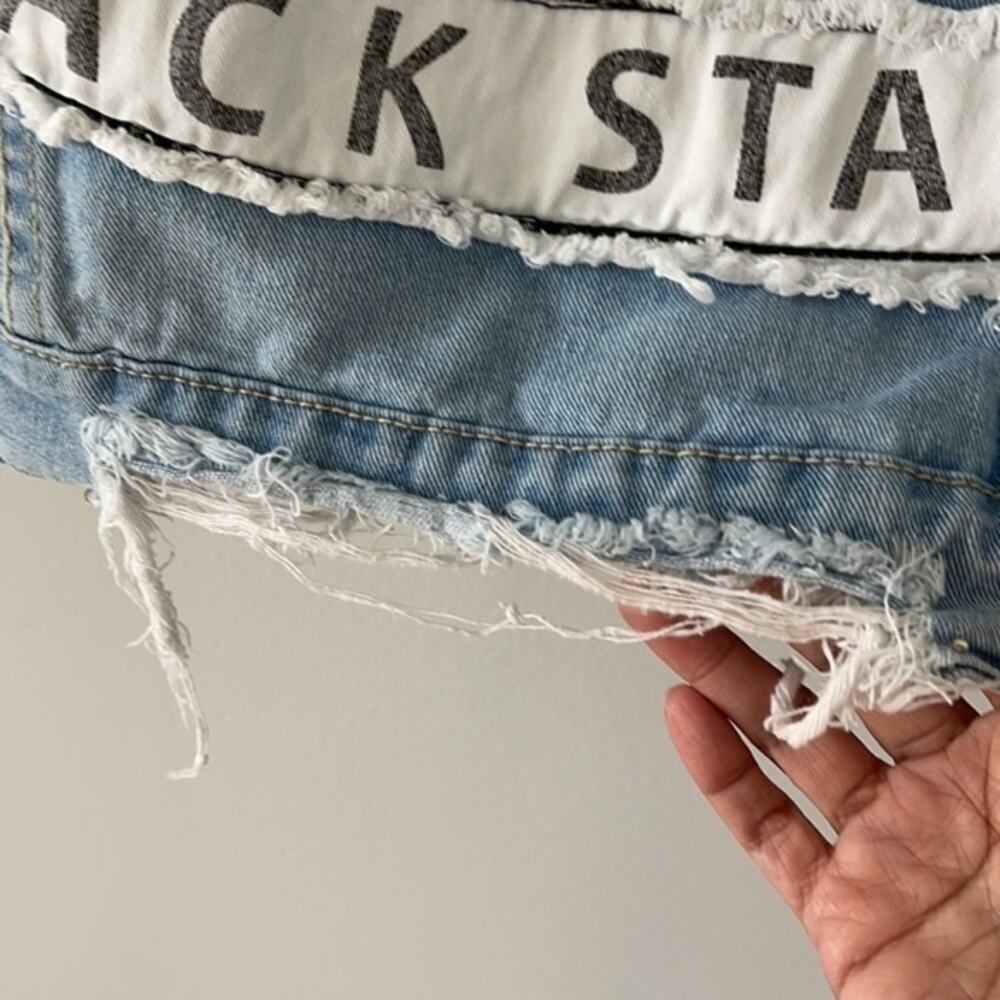 Fashion Tour Denim Jacket in Light/Medium Wash American Bazi - Picture 10 of 13